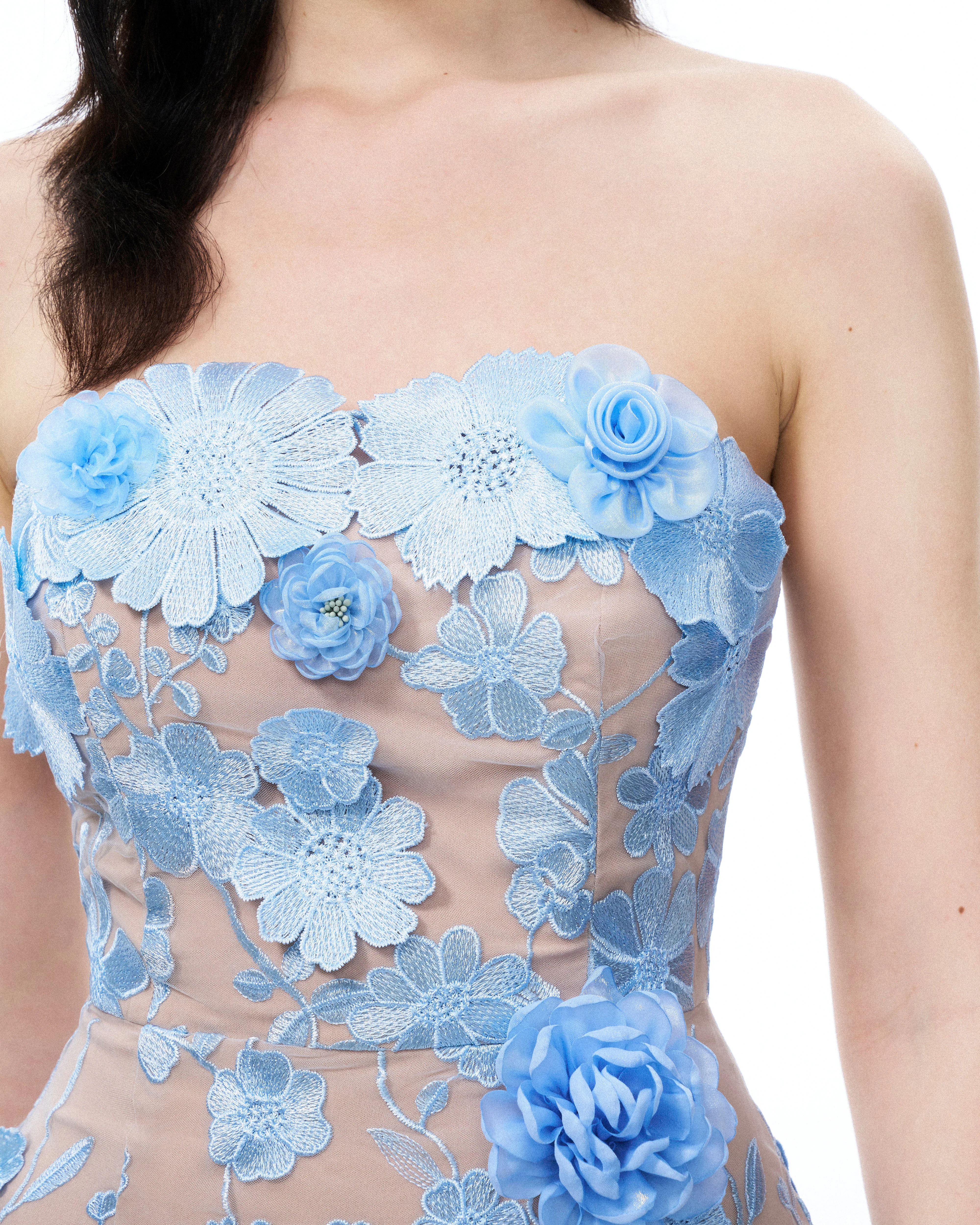 Evander Abito lungo con ricami floreali 3D - Blu - Image 6