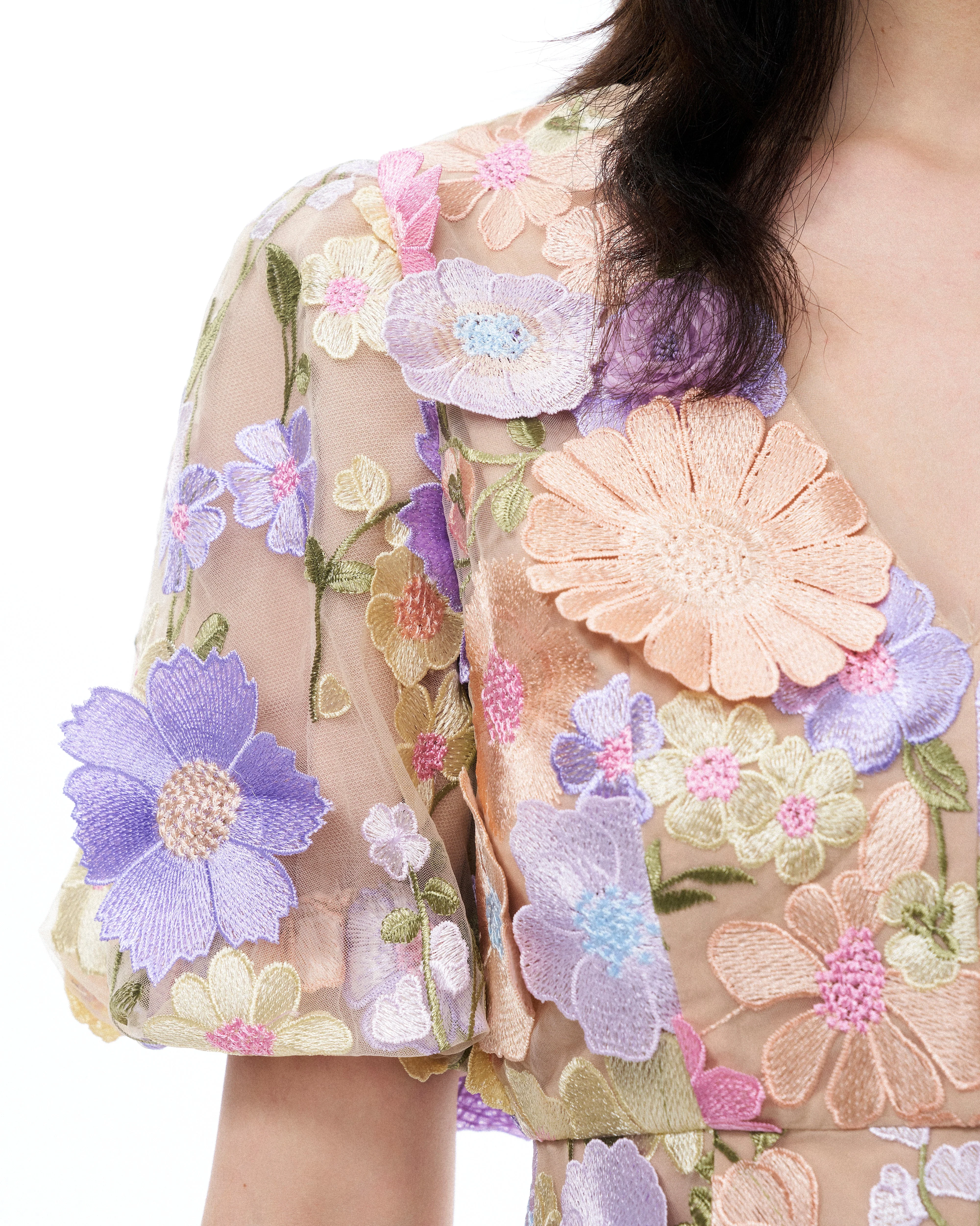 Evangeline Abito con scollo a V e ricami floreali 3D - Multicolore pastello - Image 6