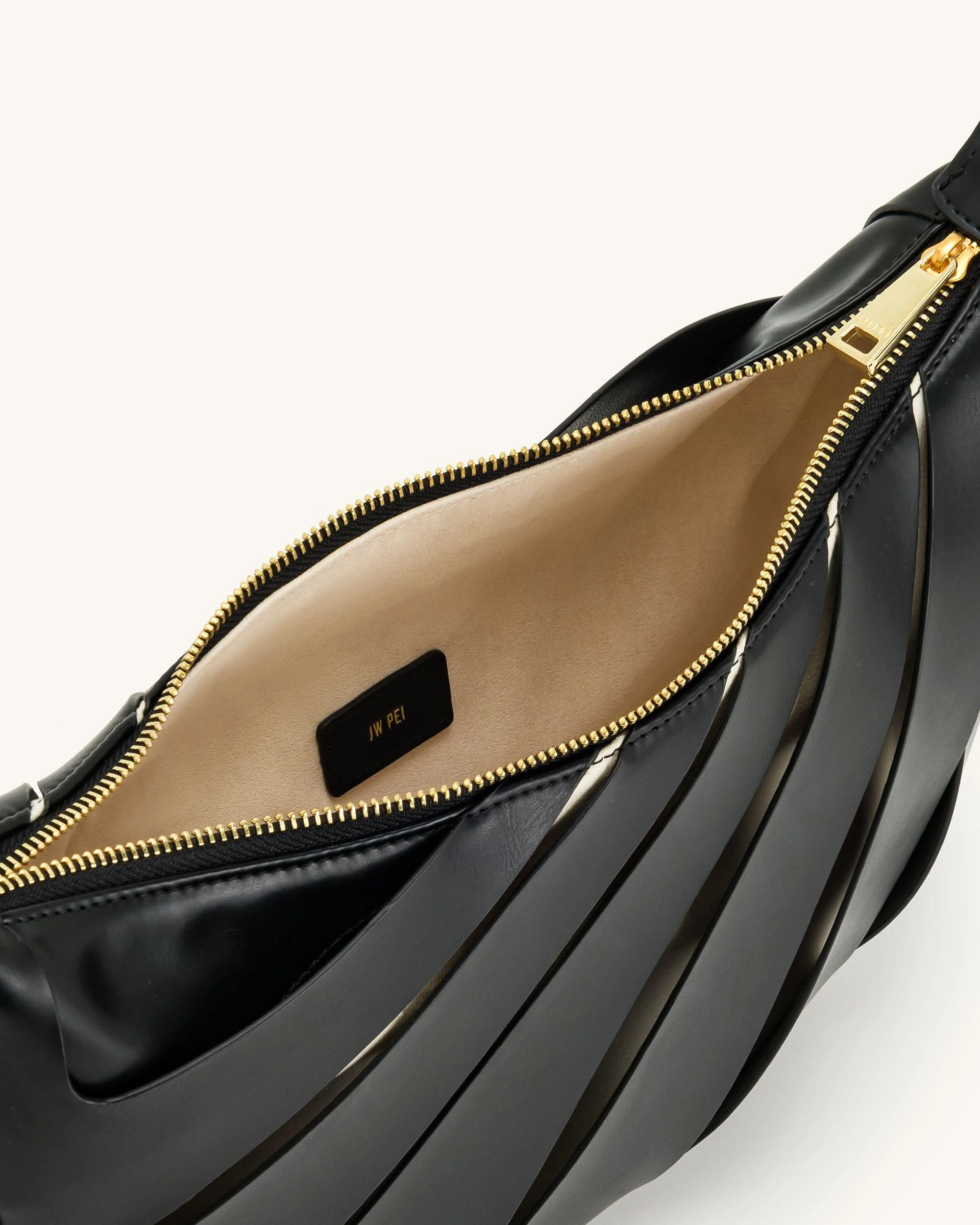 Jana Borsa a Spalla con Decorazioni a Rete - Nero - Image 5