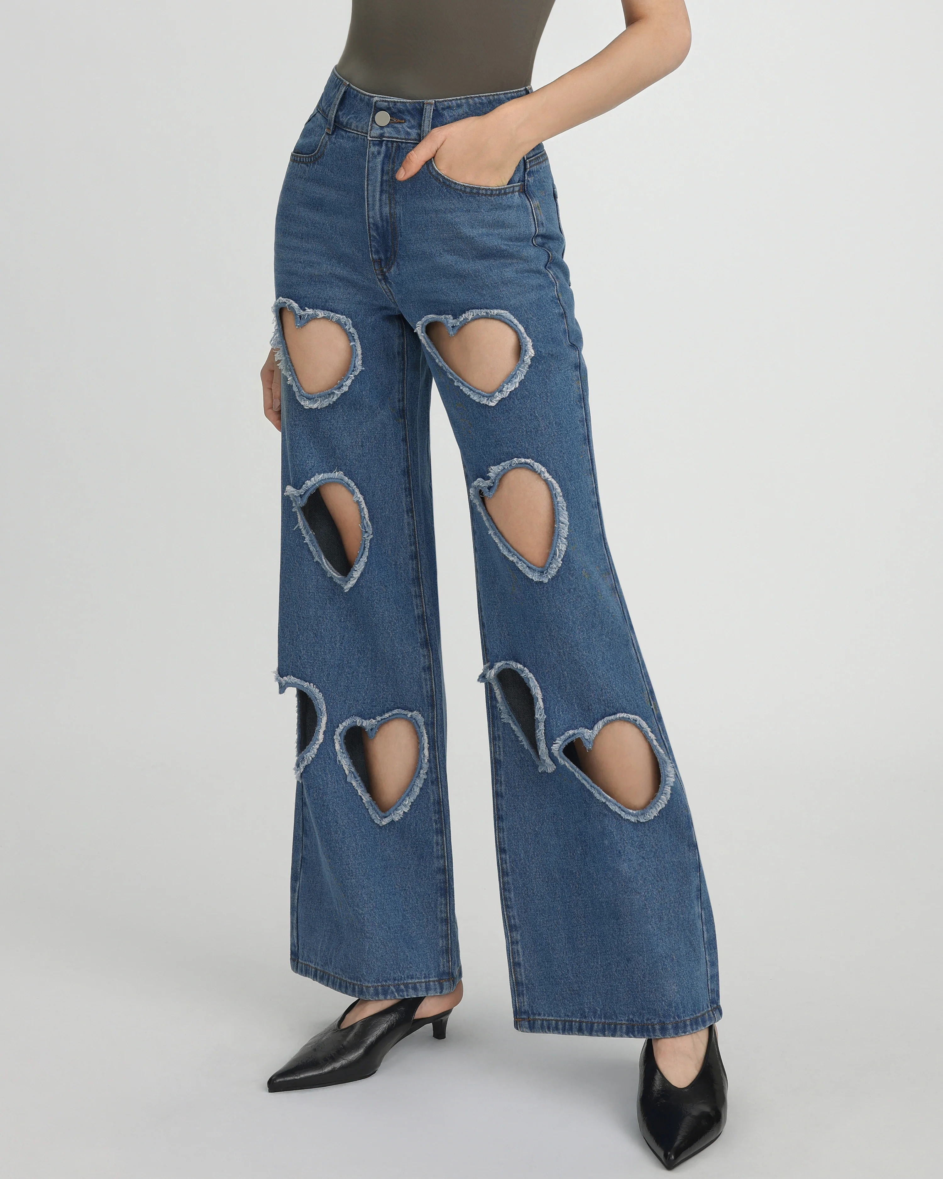 Jeans in Denim con Cuore Intagliato e Decorazioni Sophia - Blu Medio - Image 3